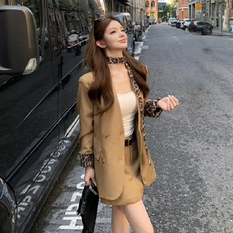 セットアップ ヒョウ柄 スーツ風ジャケット+ハイウエスト スカート ファッション